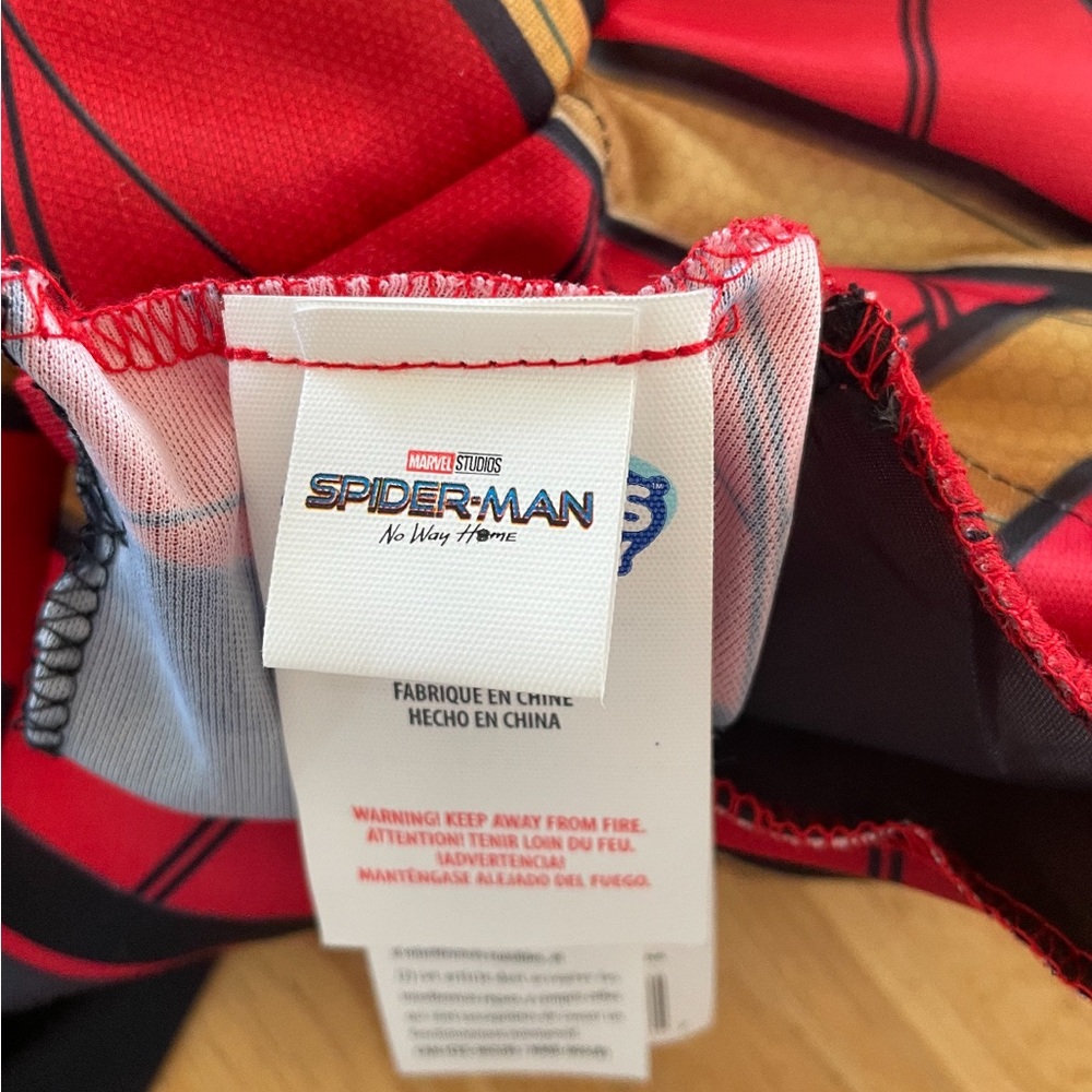 New Marvel Spiderman Costume black and red size Medium - Picture 6 of 8